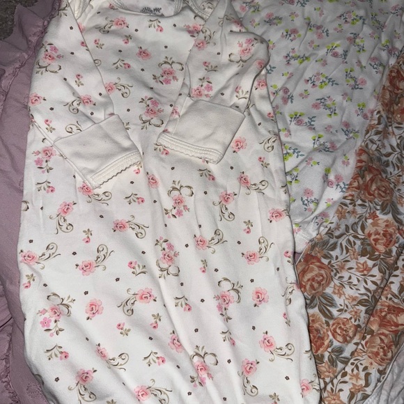 Floral Infant Gown - Picture 2 of 4